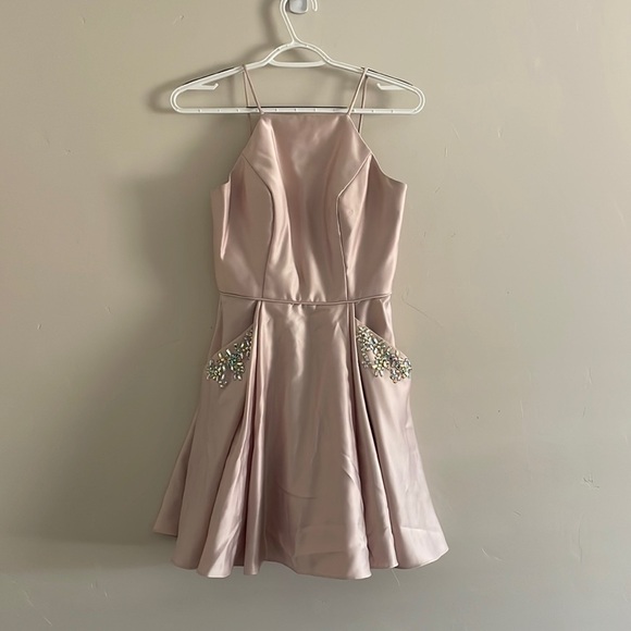 Blondie nights short pink formal dress with pockets 1 - Picture 1 of 8